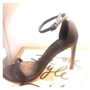 Stuart Weitzman Nudist “barebraid” sandal